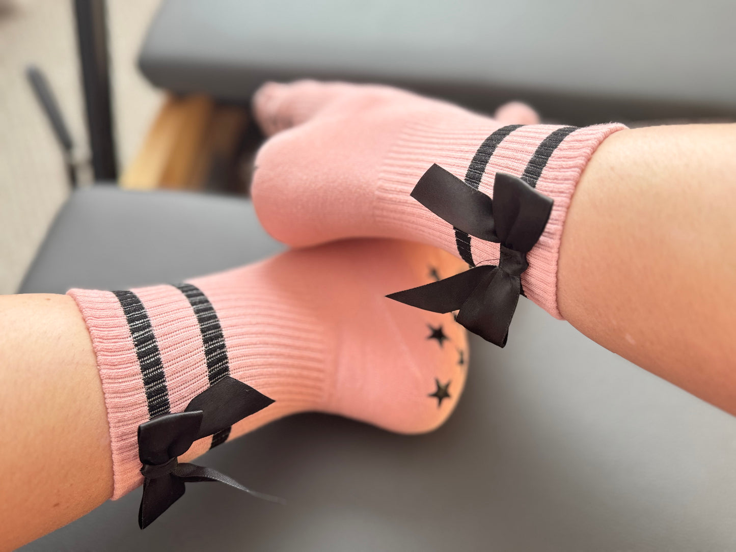 Muse Mode – Pilates Grip Socks