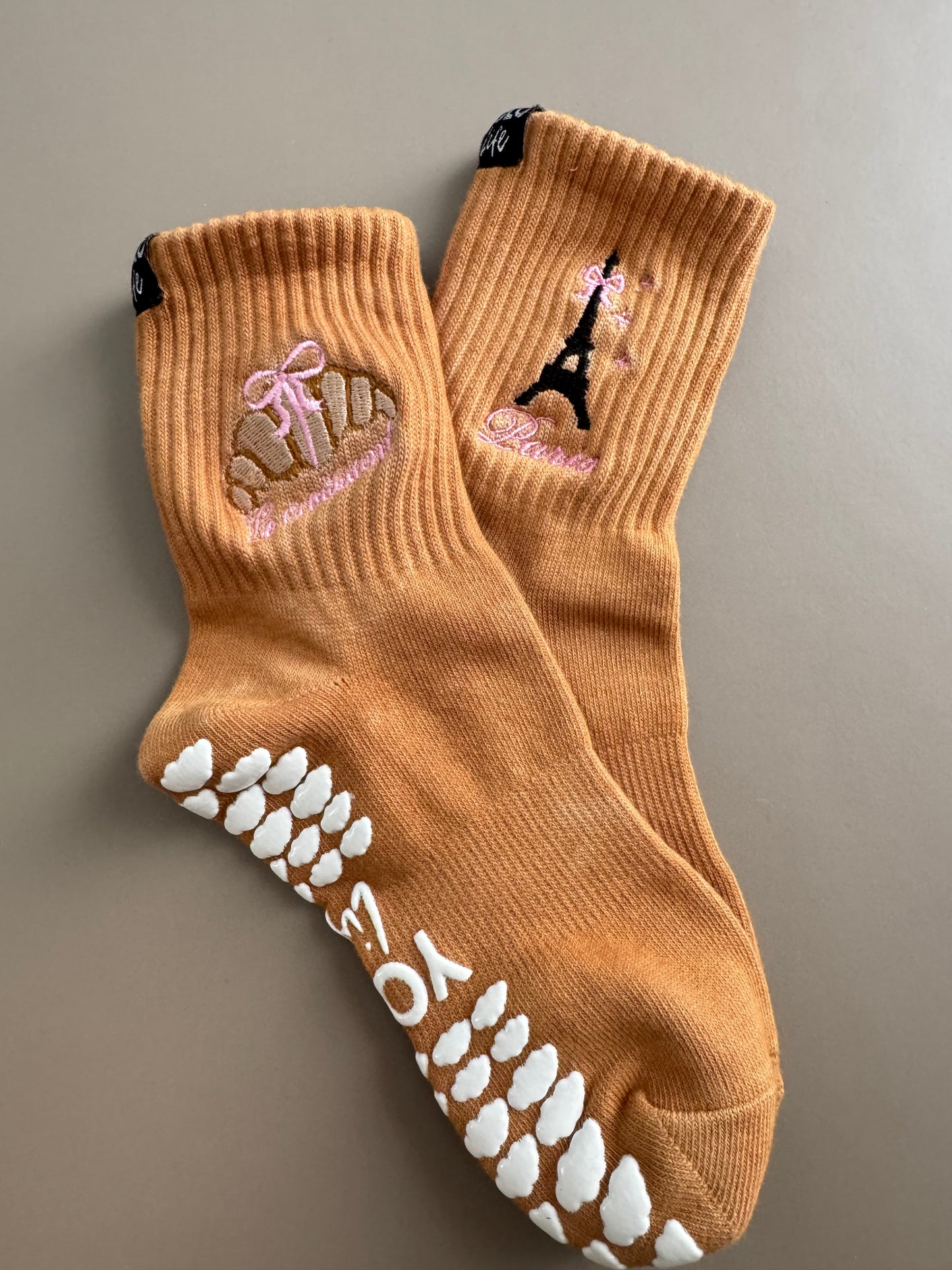 ✨ PETITE MORNINGS – 🌸 Limited Edition Grip Socks Collection