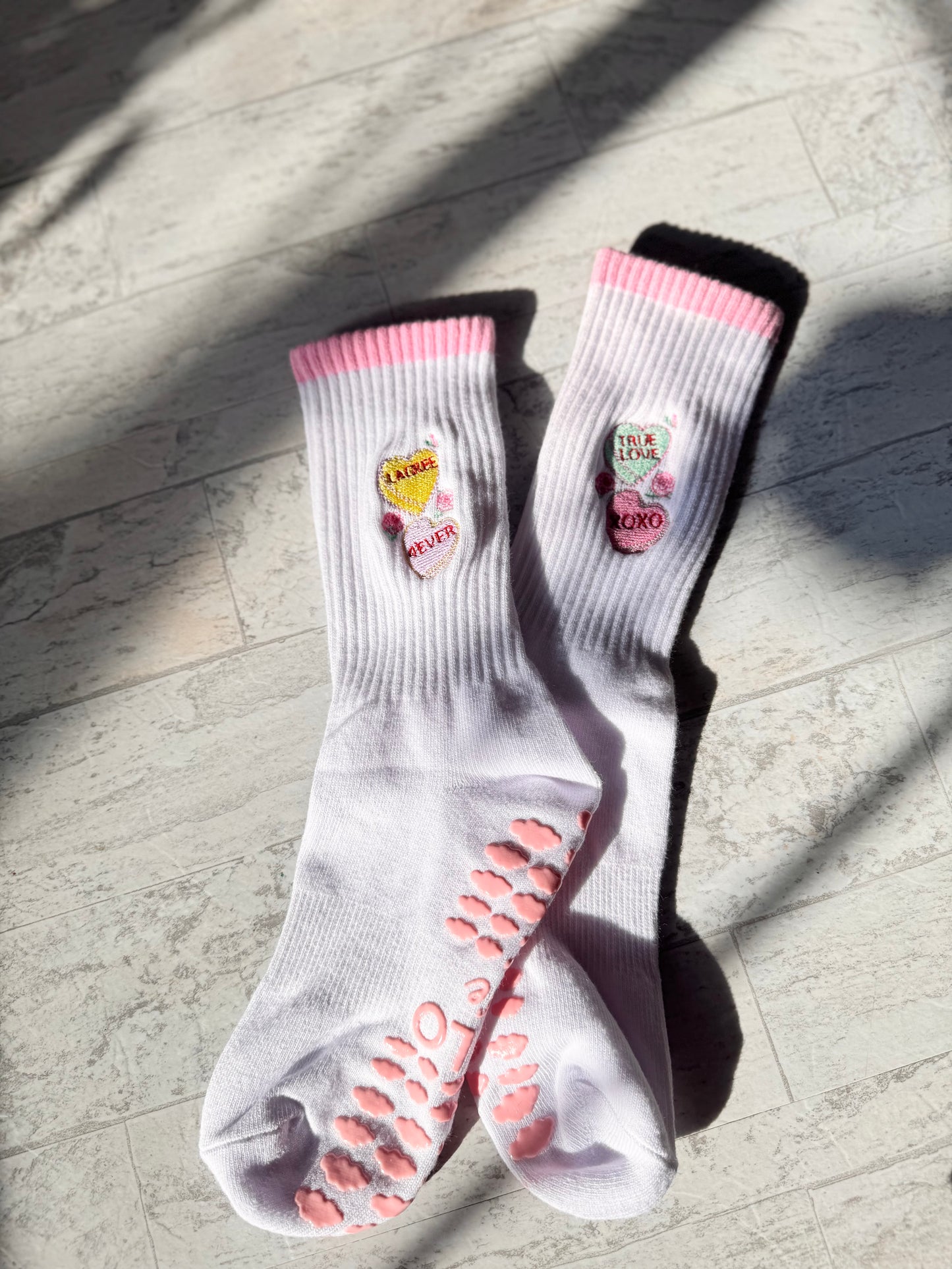 “CONVERSATION HEARTS “ 💌💝☁️🎀 crew  grip socks