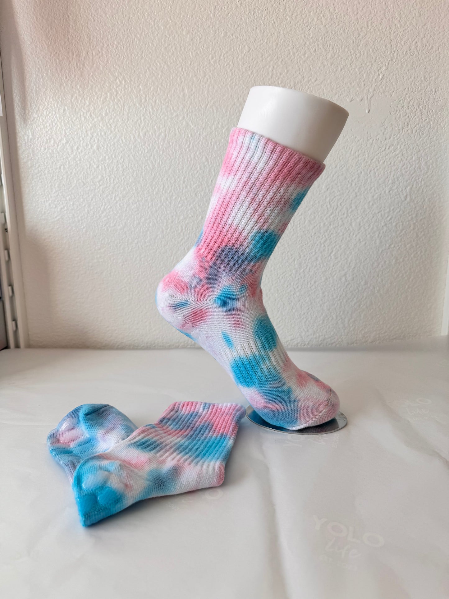 “COTTON CANDY”🍭 tie-dye grip socks