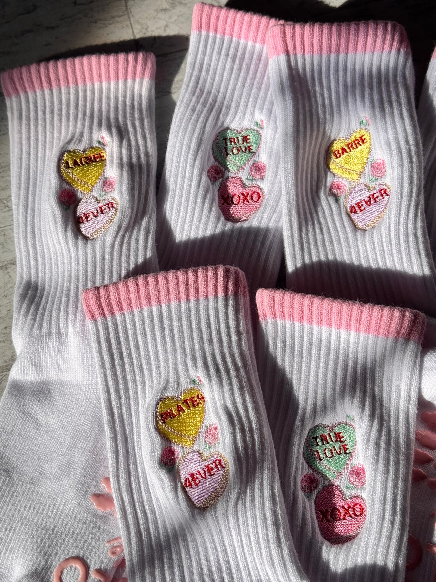 “CONVERSATION HEARTS “ 💌💝☁️🎀 crew  grip socks