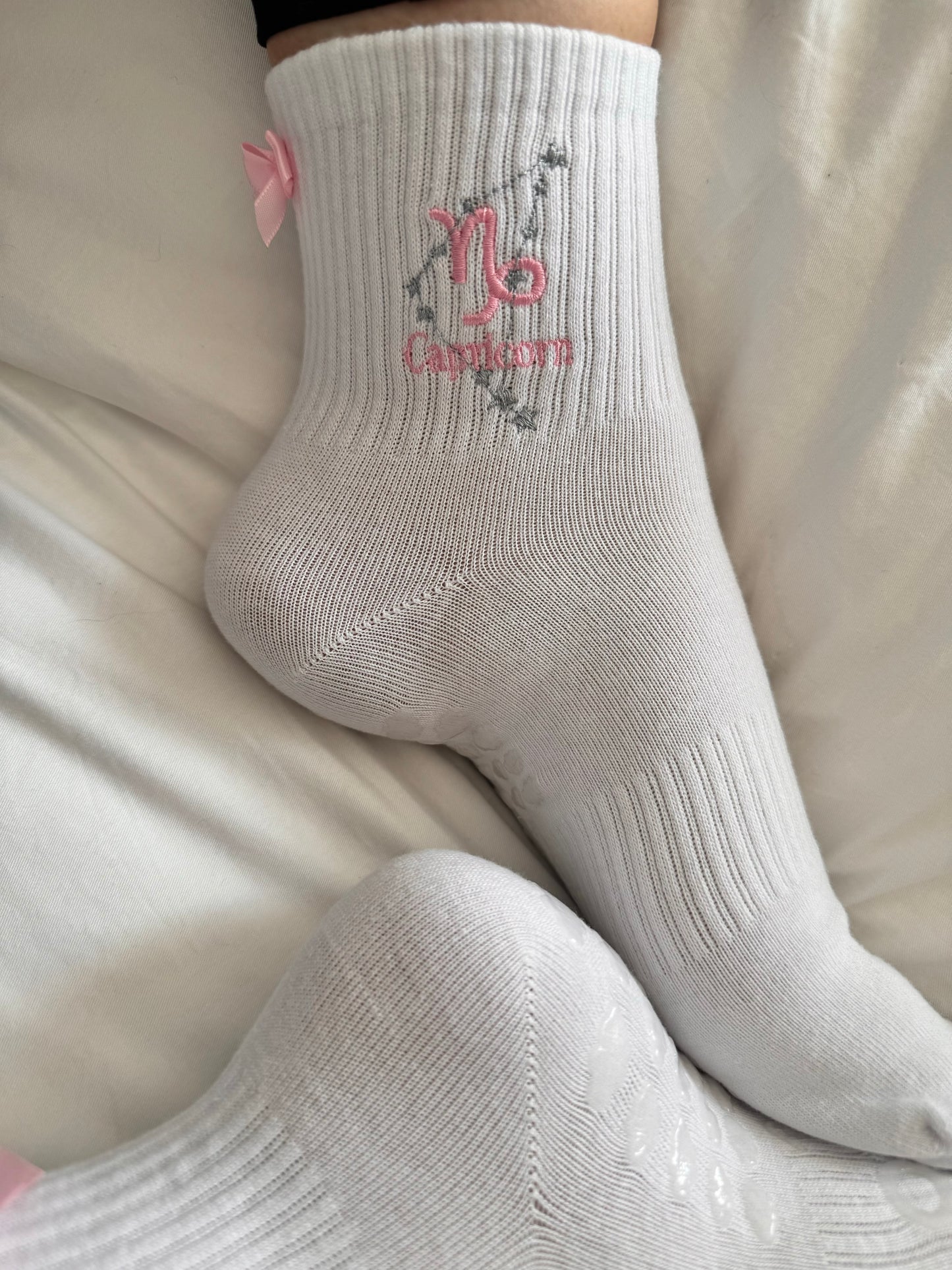 Zodiac grip socks