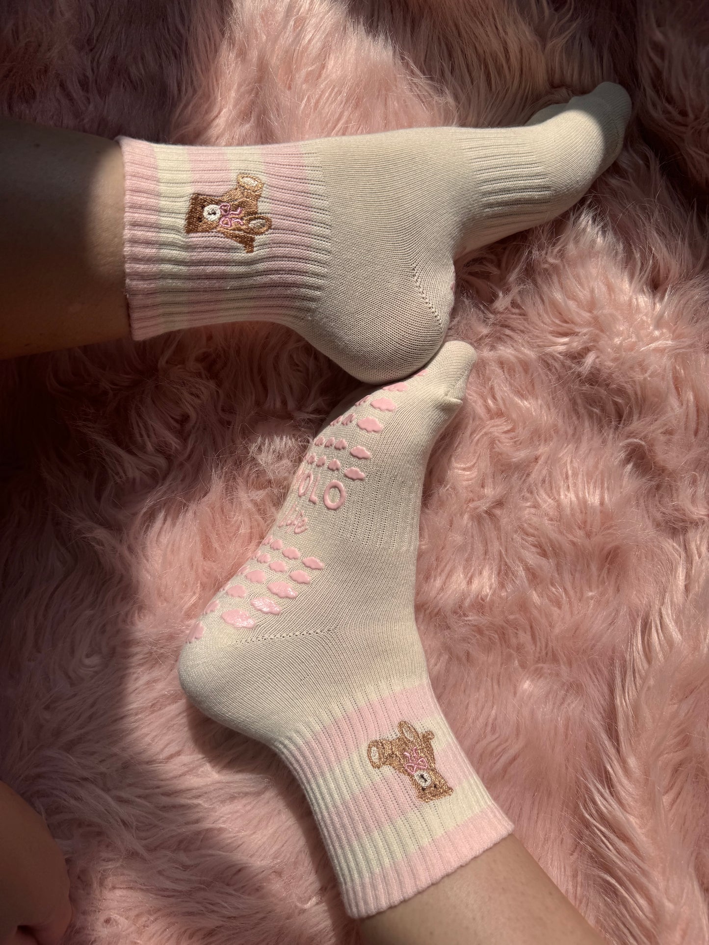 "Teddy" Pilates grip crew socks