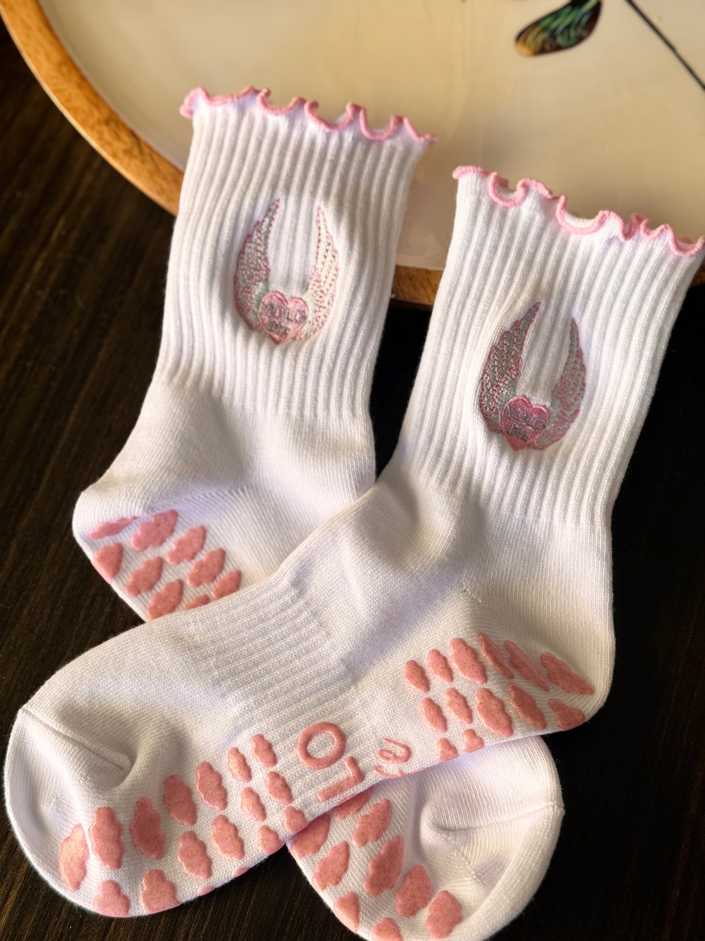 “ZENFUL STEPS “CREW GRIP SOCK 🪽🎀💎