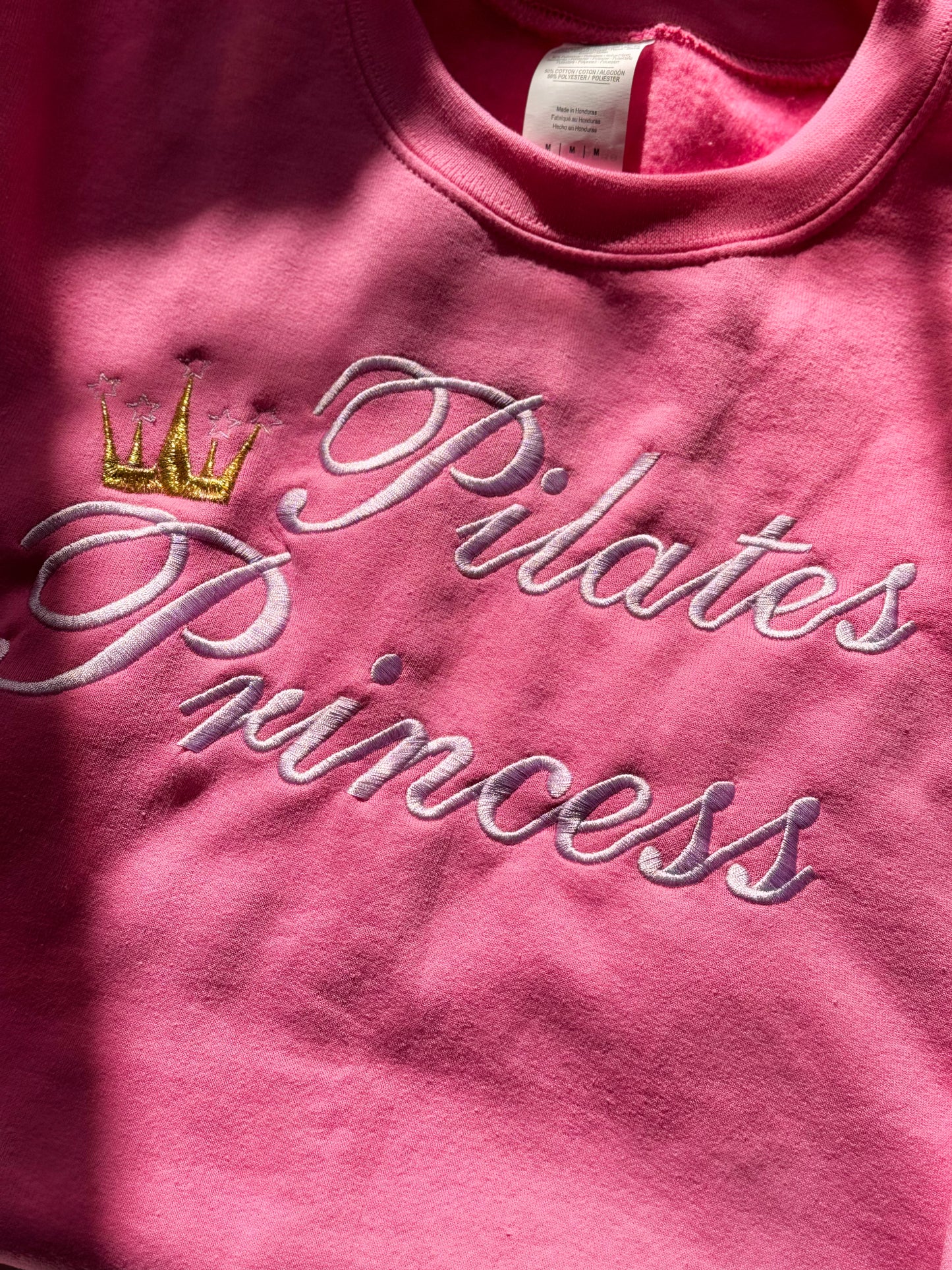 “PILATES PRINCESS” embroidered sweatshirt hot pink color